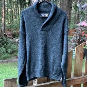Atlantic Traders Men’s Vintage Wool Sweater